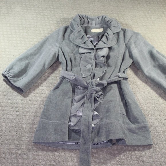SUPER CHIC! a'reve Size Large Grey Ruffled Belted Pea Coat - Picture 1 of 6